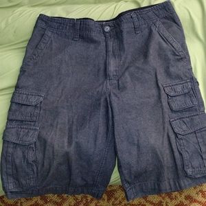 Men's Heather grey cargo shorts size 36